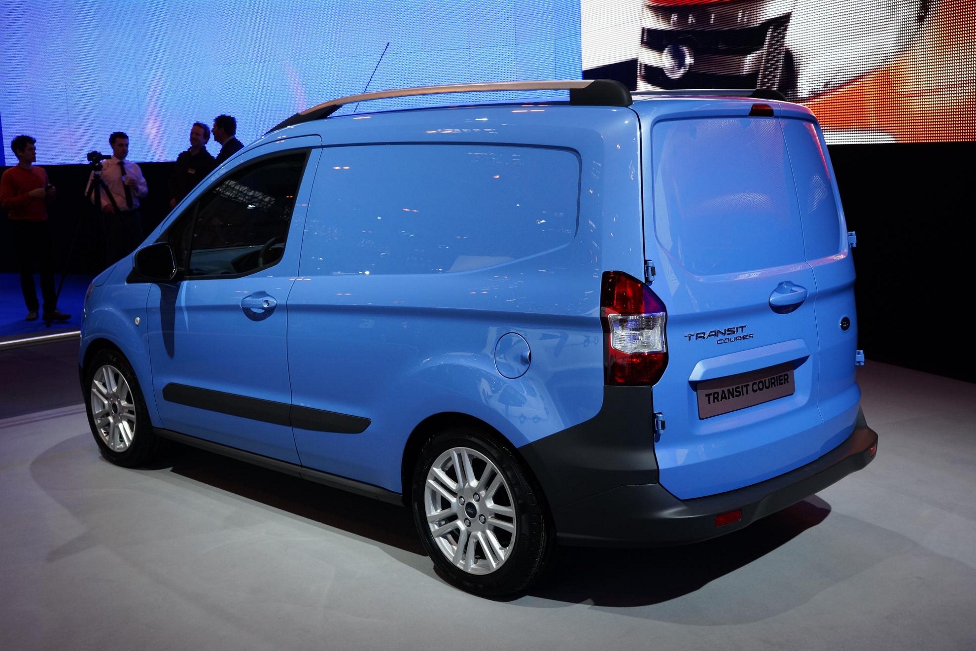Ford Transit Courier | Ford BE