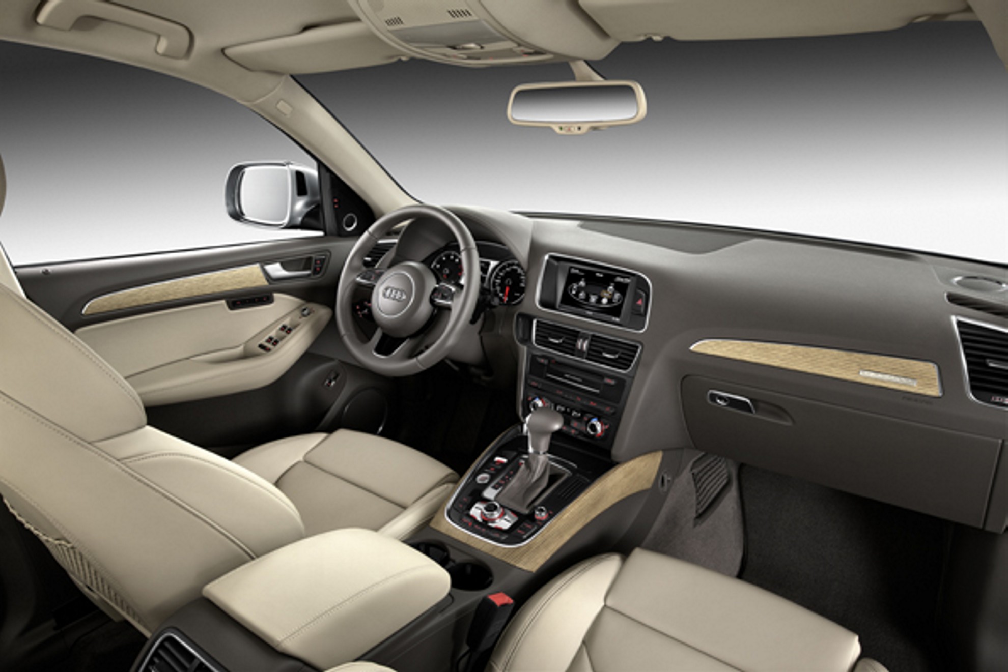Audi Q5 Inside